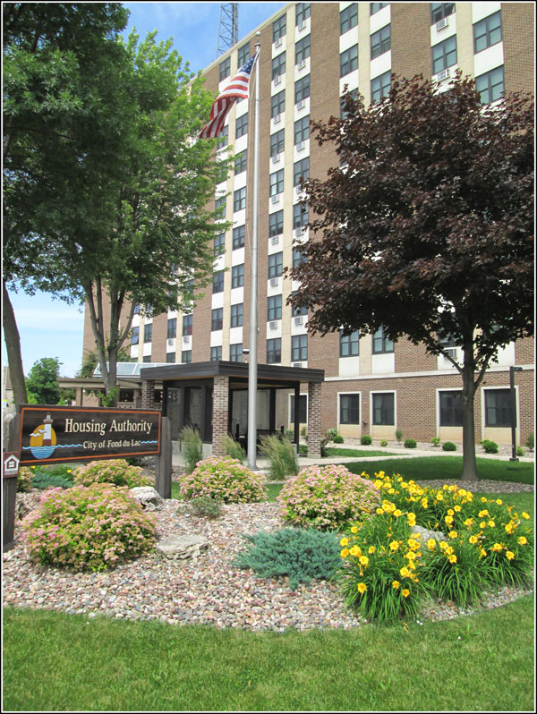 Fond Du Lac Housing Authority Office Building